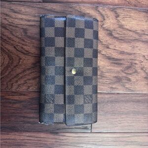 Louis Vuitton Damier Ebene long wallet